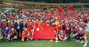 复古？多特球迷提议将球队队徽换回上世纪曾使用过的经典风格